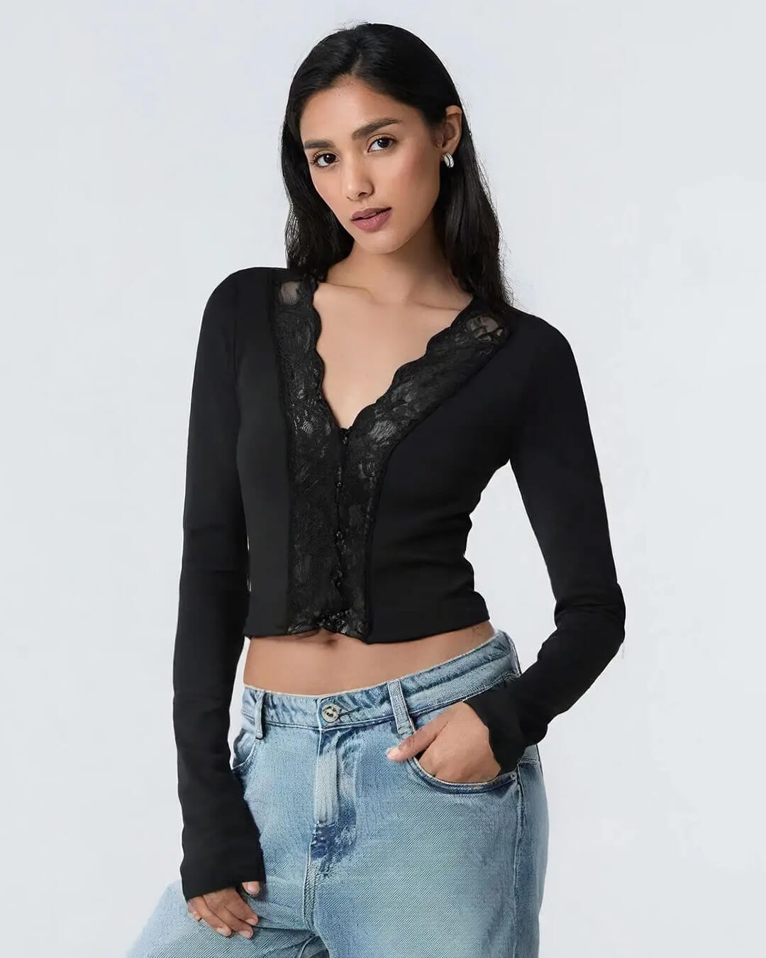 Blouse Julia à manches longues avec détail en dentelle