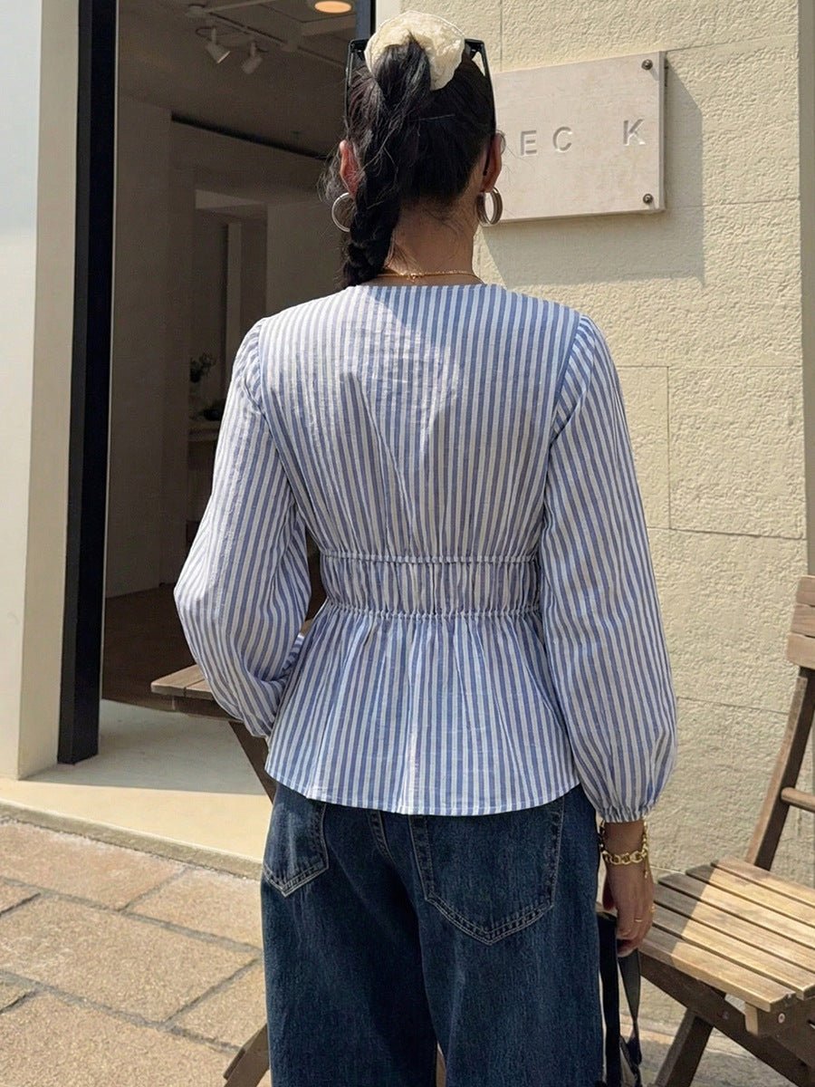 Blouse Yelena rayée avec nœud à l’avant