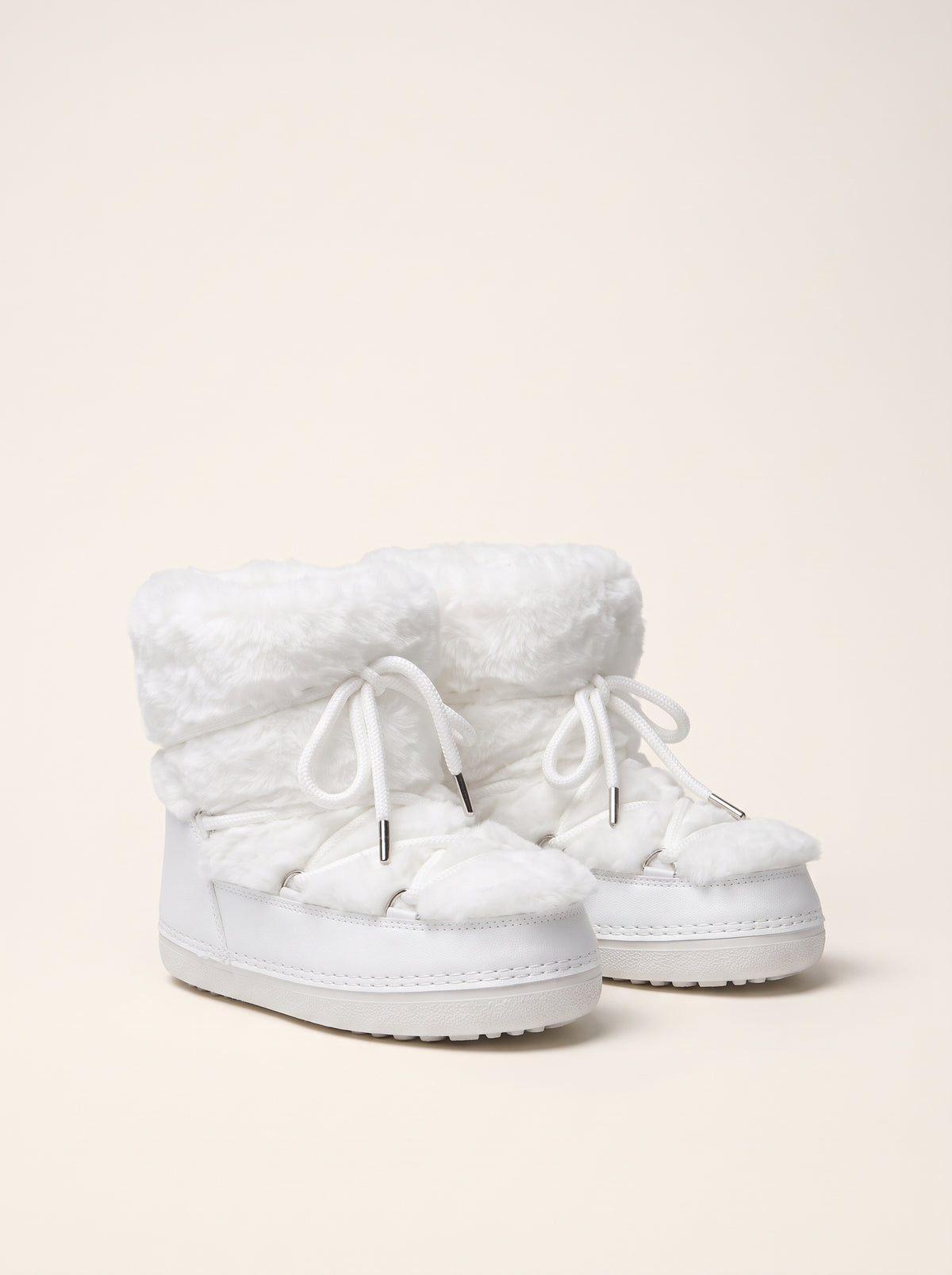 Bottes de neige Cleo fourrées à semelle plateforme - Blanc tige basse