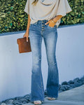 Jean Flare Ajusté, Braguette Boutonnée