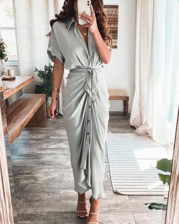 Robe Satinée Boutonnée, Col Chemise Drapé