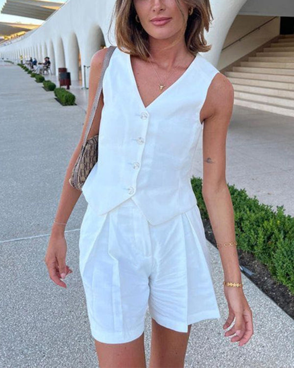 Ensemble Gilet Boutonné Col en V et Short