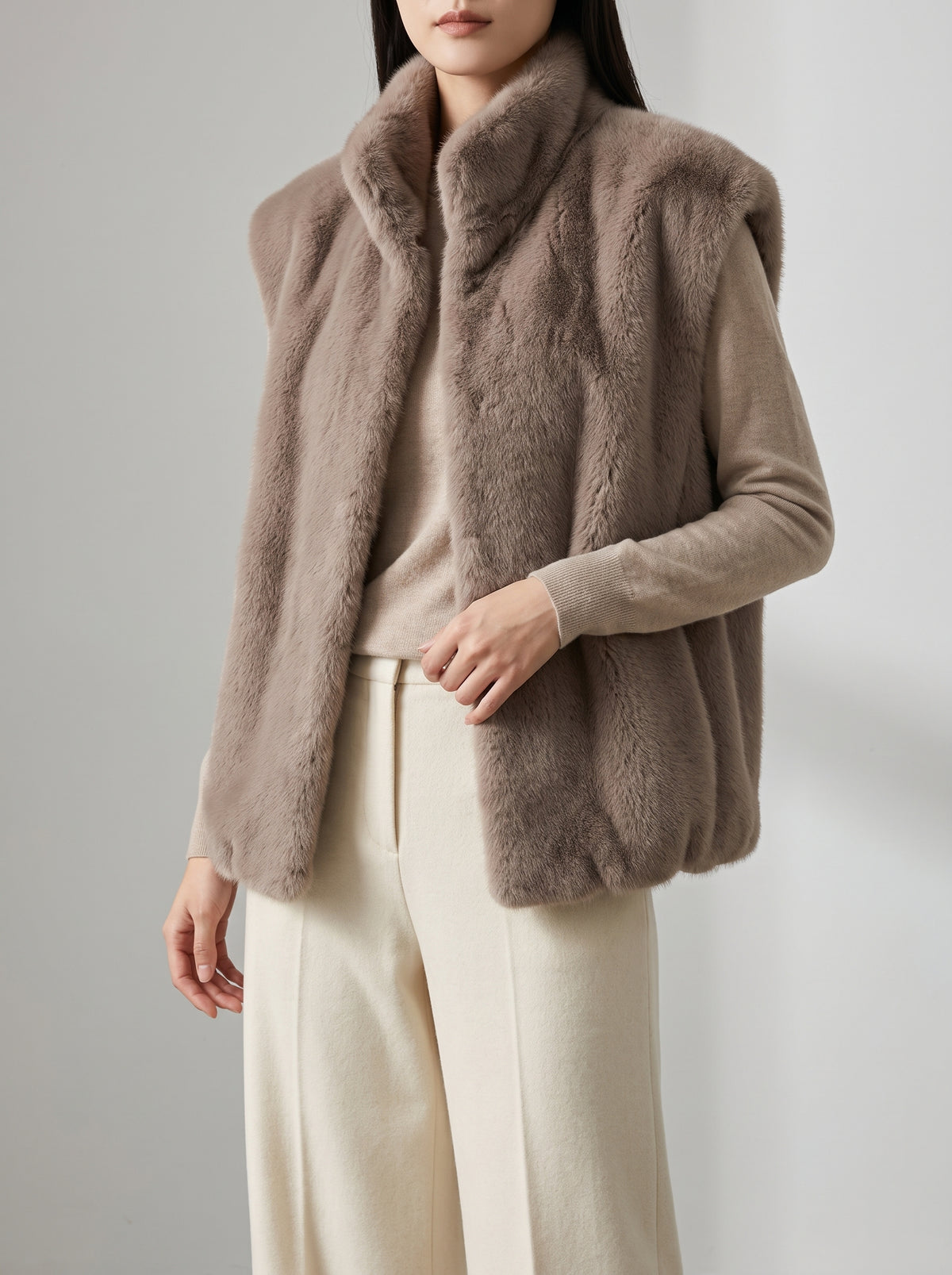 Amalia High-Neck Faux Fur Waistcoat - Grey