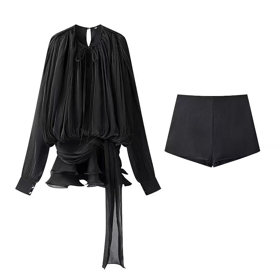 Robe Courte Satinée Asymétrique à Volants