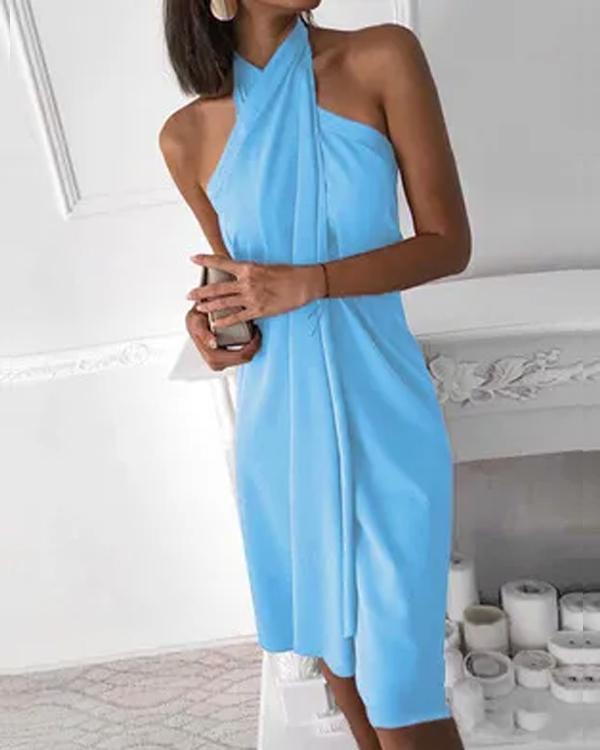 Robe Courte Drapée, Col Pendant