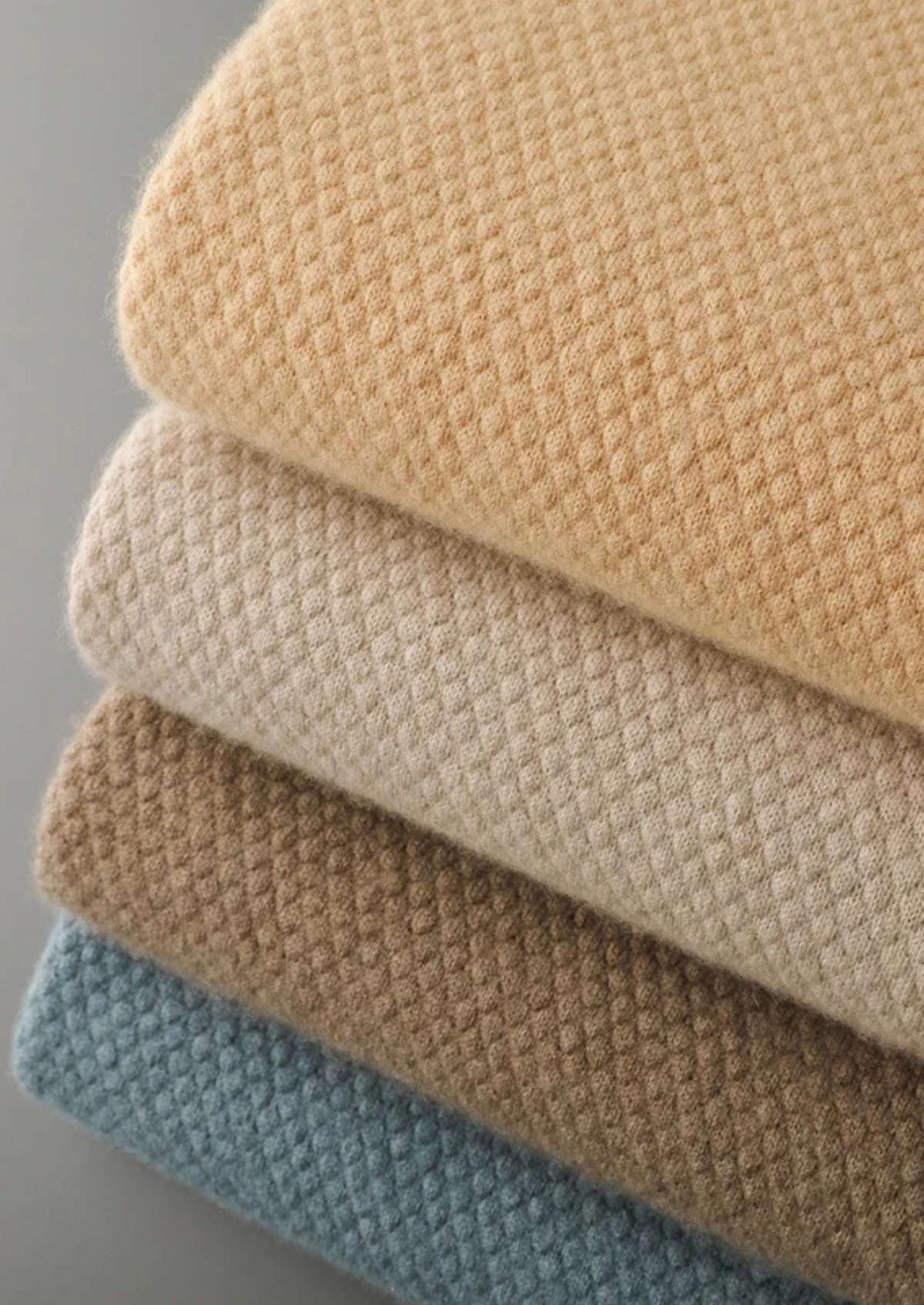 Polo bicolore en cachemire premium moutarde