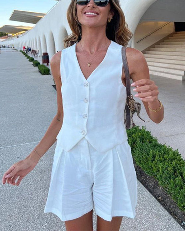 Ensemble Gilet Boutonné Col en V et Short