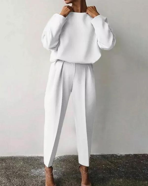 Ensemble T-Shirt Style Tailleur et Pantalon