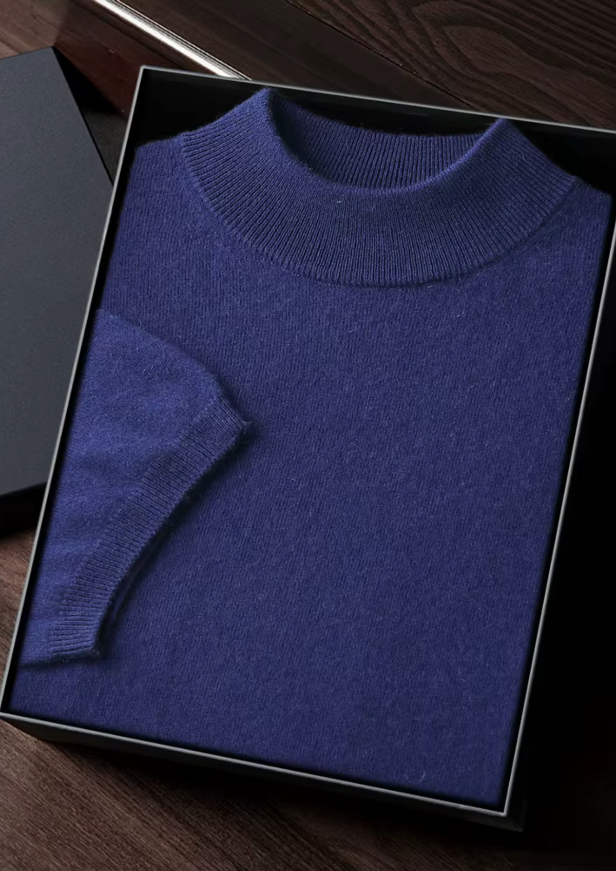 T-Shirt col montant en cachemire premium bleu marine