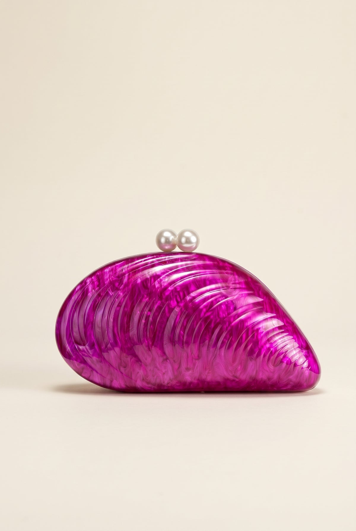Valentina Shell-Shaped Clutch — Pink