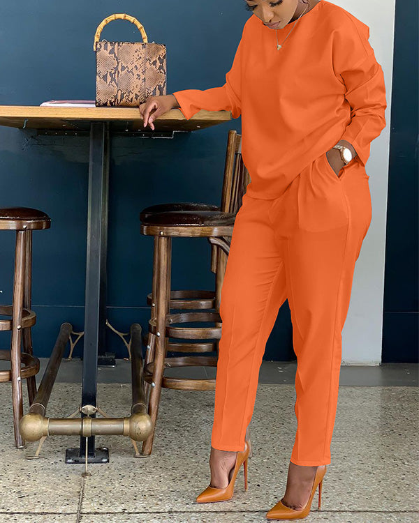 Ensemble T-Shirt Style Tailleur et Pantalon