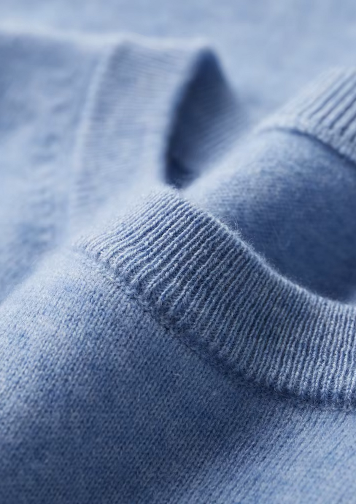 T-Shirt col rond classique en cachemire premium bleu clair