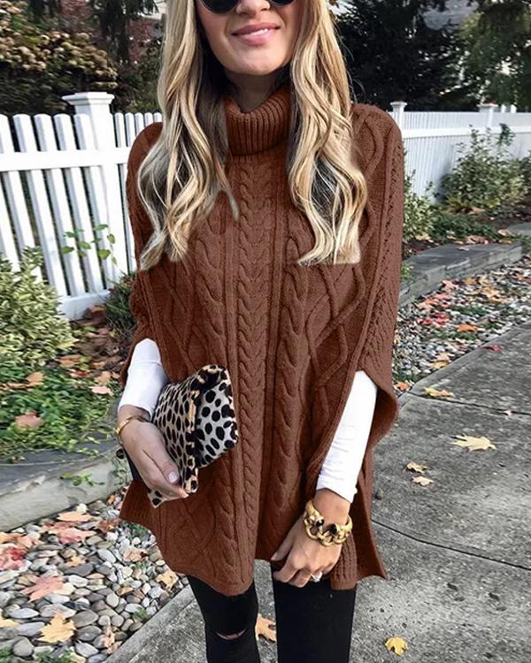 Pull Poncho Cape Col Roulé, Détail Torsadé