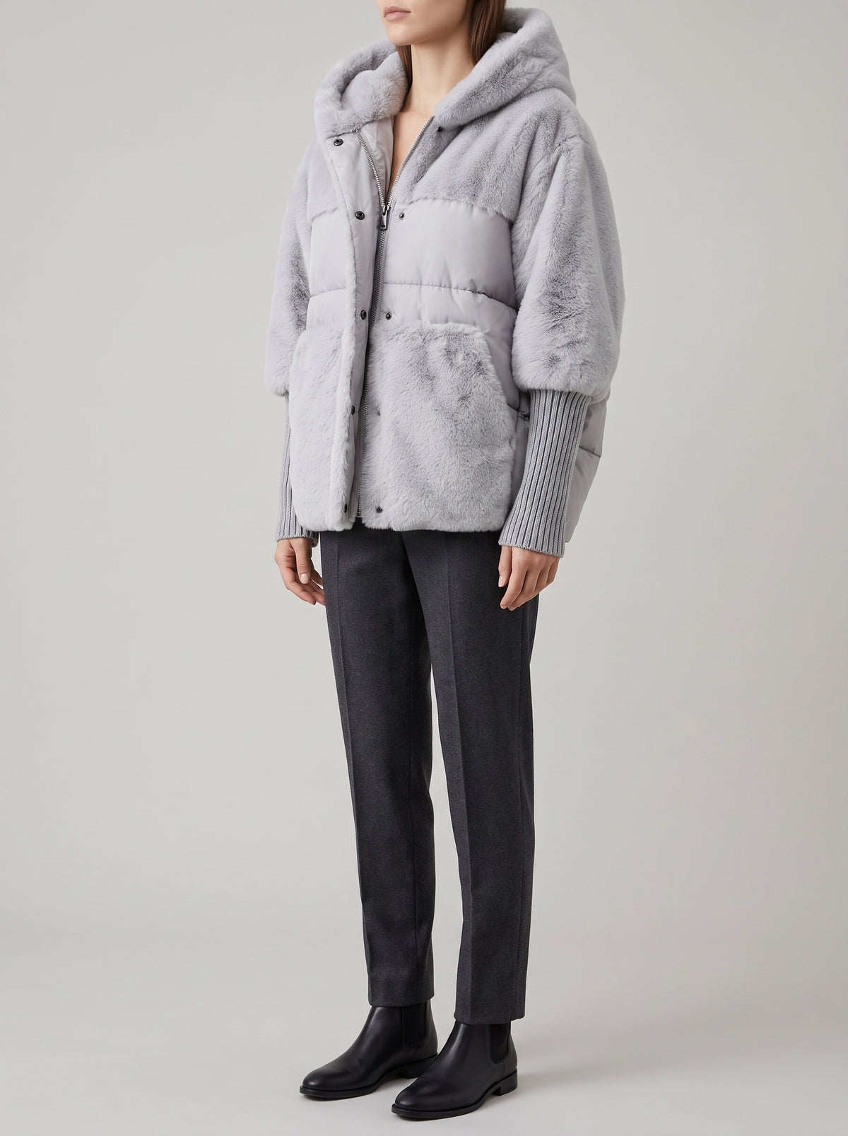 Doudoune oversize Constance à capuche et fausse fourrure - Gris