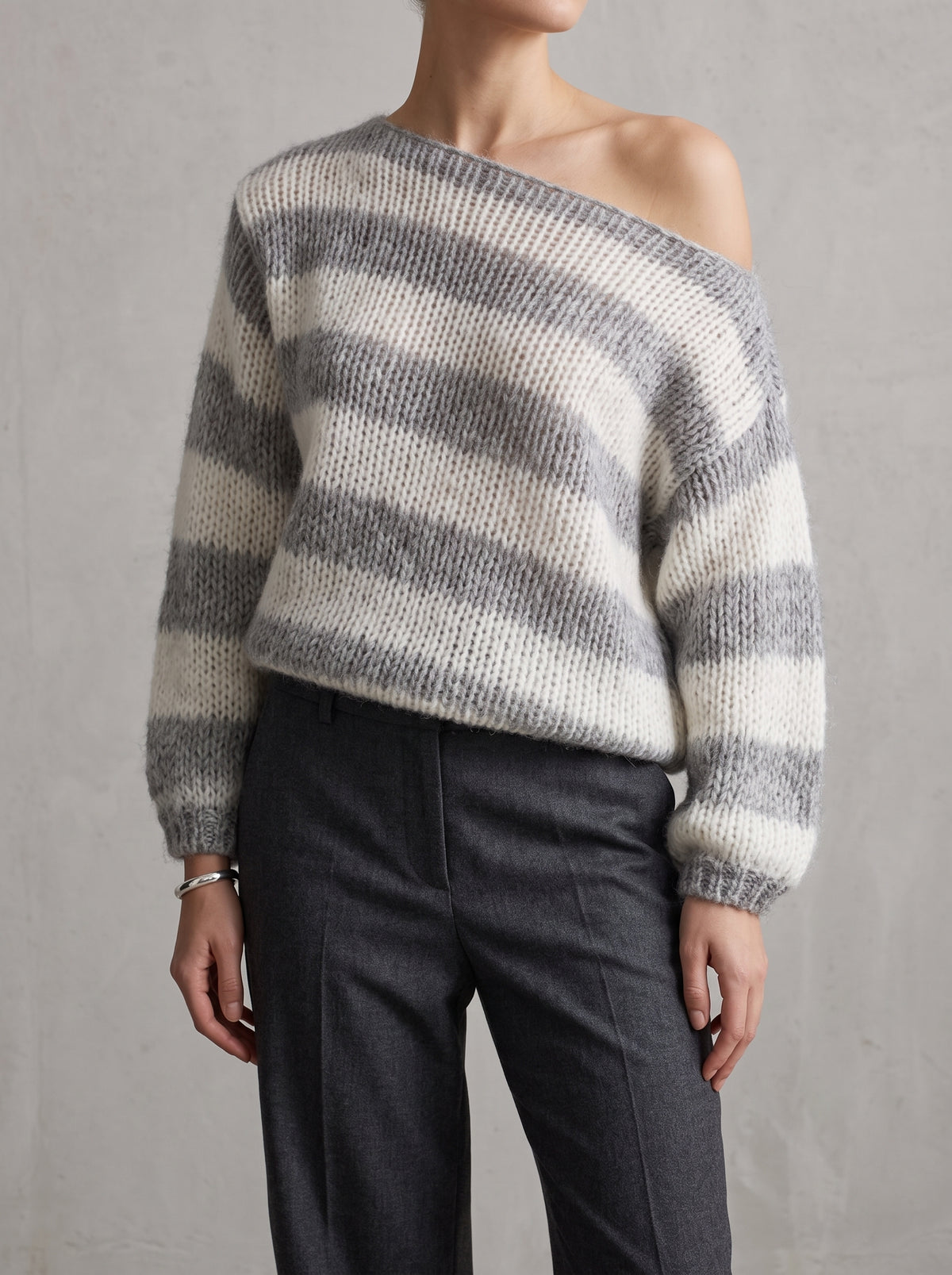 Striped Oversized Jumper - Grey