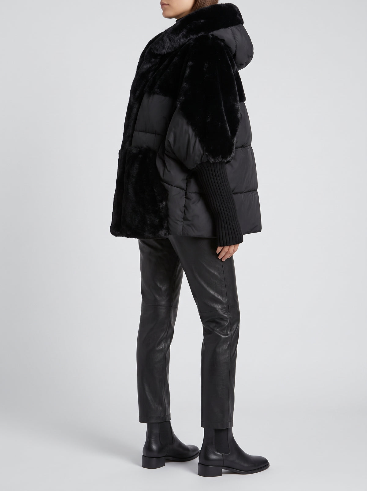 Doudoune oversize Constance à capuche et fausse fourrure - Noir