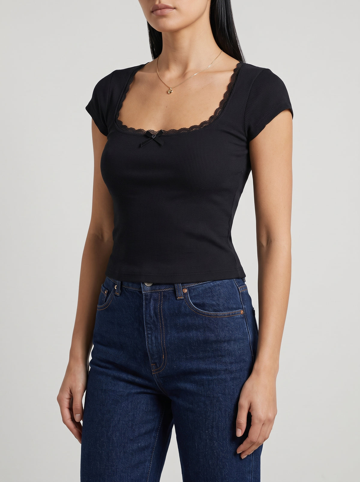 Liberty Scalloped Lace-Trim Crop Top — Black
