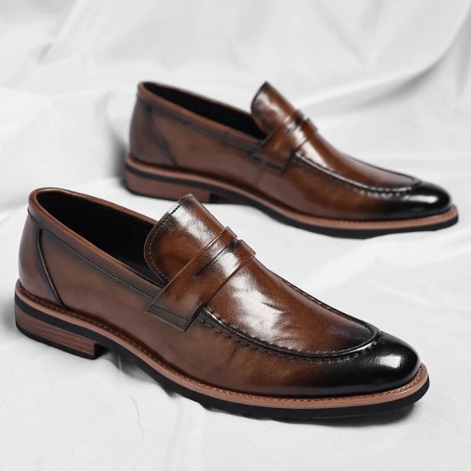 Les chaussures en cuir Metro classiques