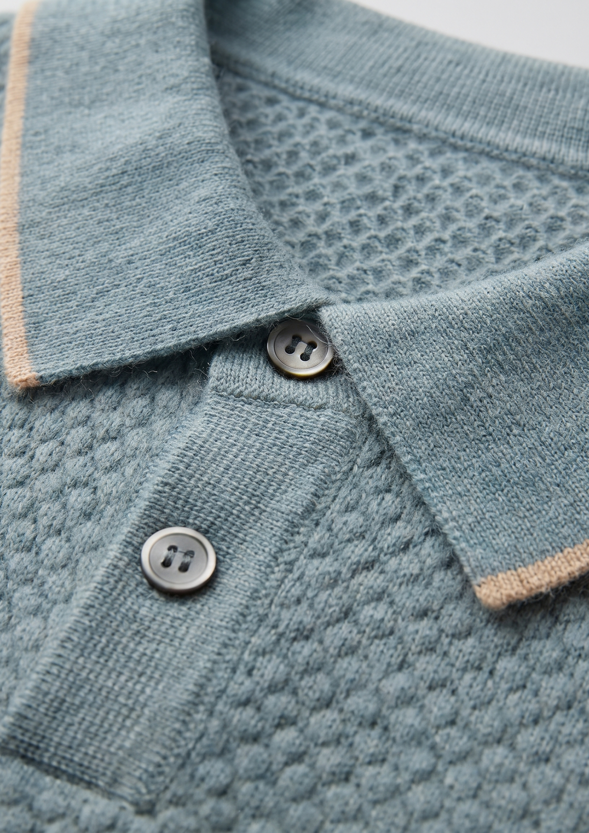 Polo bicolore en cachemire premium bleu mer