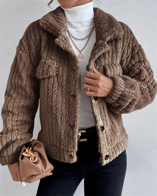 Manteau en Velours à Revers, Boutonné