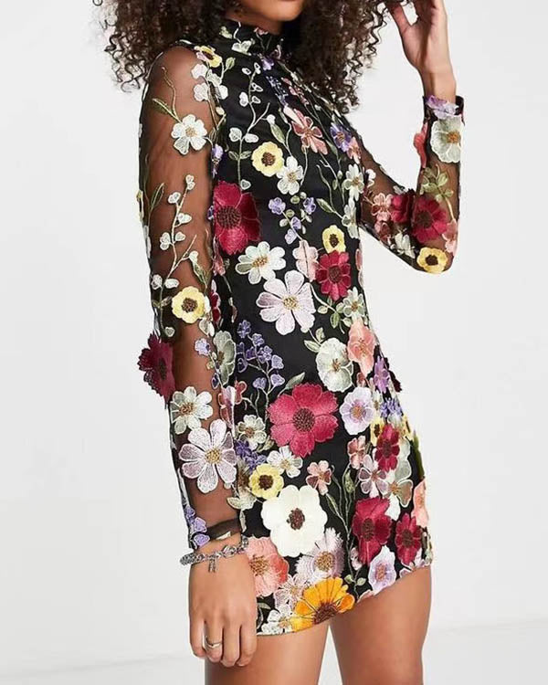 Robe Courte Doublée, Fleur 3D, Manches Longues