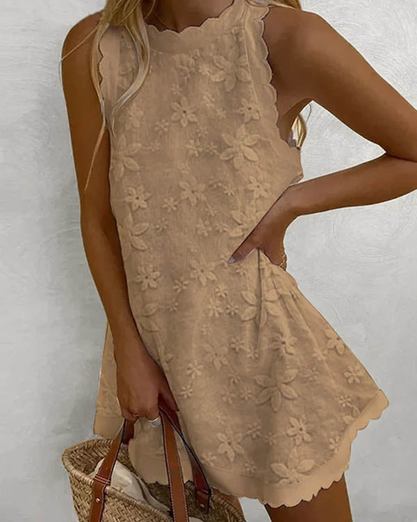 Robe Courte Brodée Fleurie