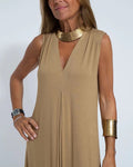 Robe Longue Ample Unie, Col en V