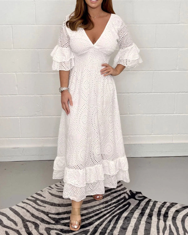 Robe Longue en Coton Ajouré, Col en V