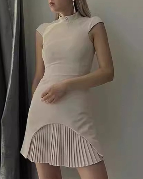 Robe Courte Chic Col Rond Plissée
