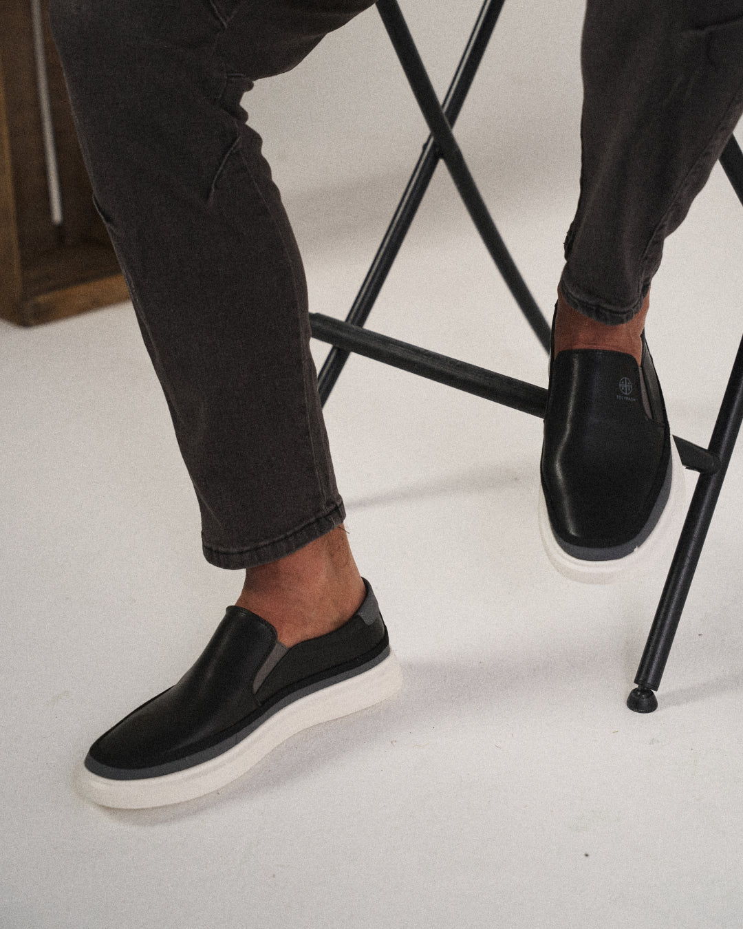 Le Whitman Slip-On