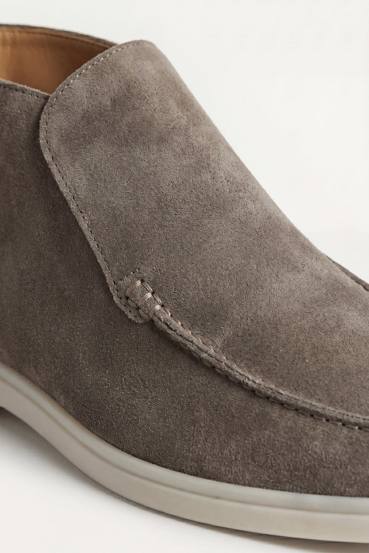 Mocassin Montant Capri Vert Olive — porté
