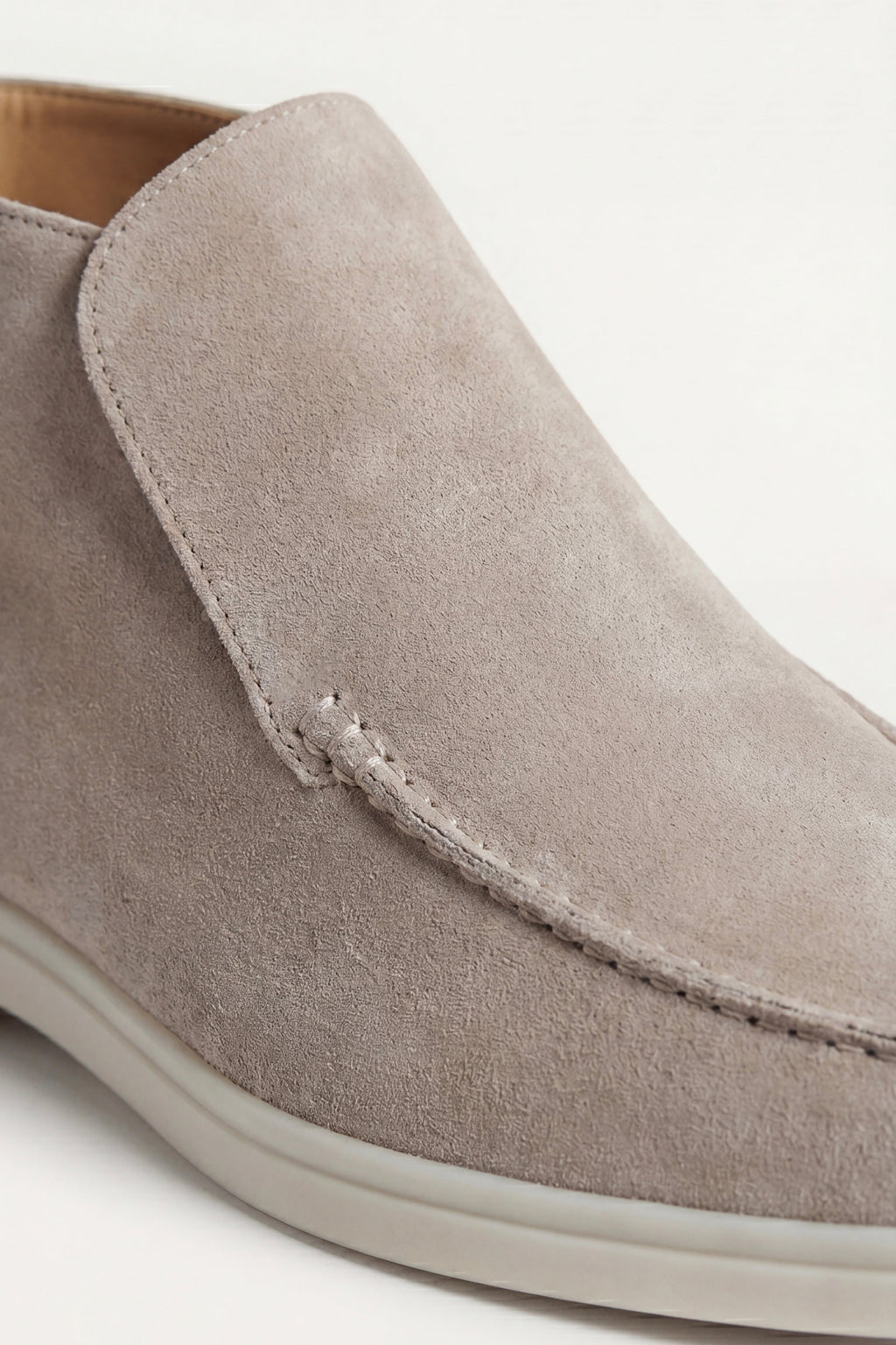 Mocassin Montant Capri Taupe — porté