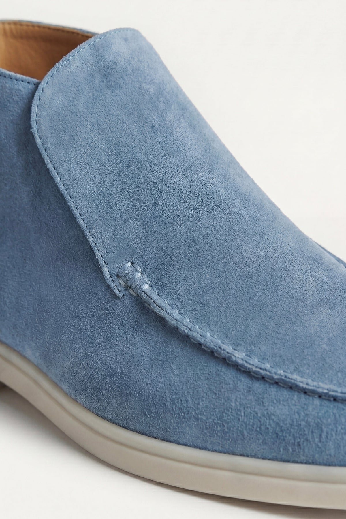 Mocassin Montant Capri Bleu Ciel — porté
