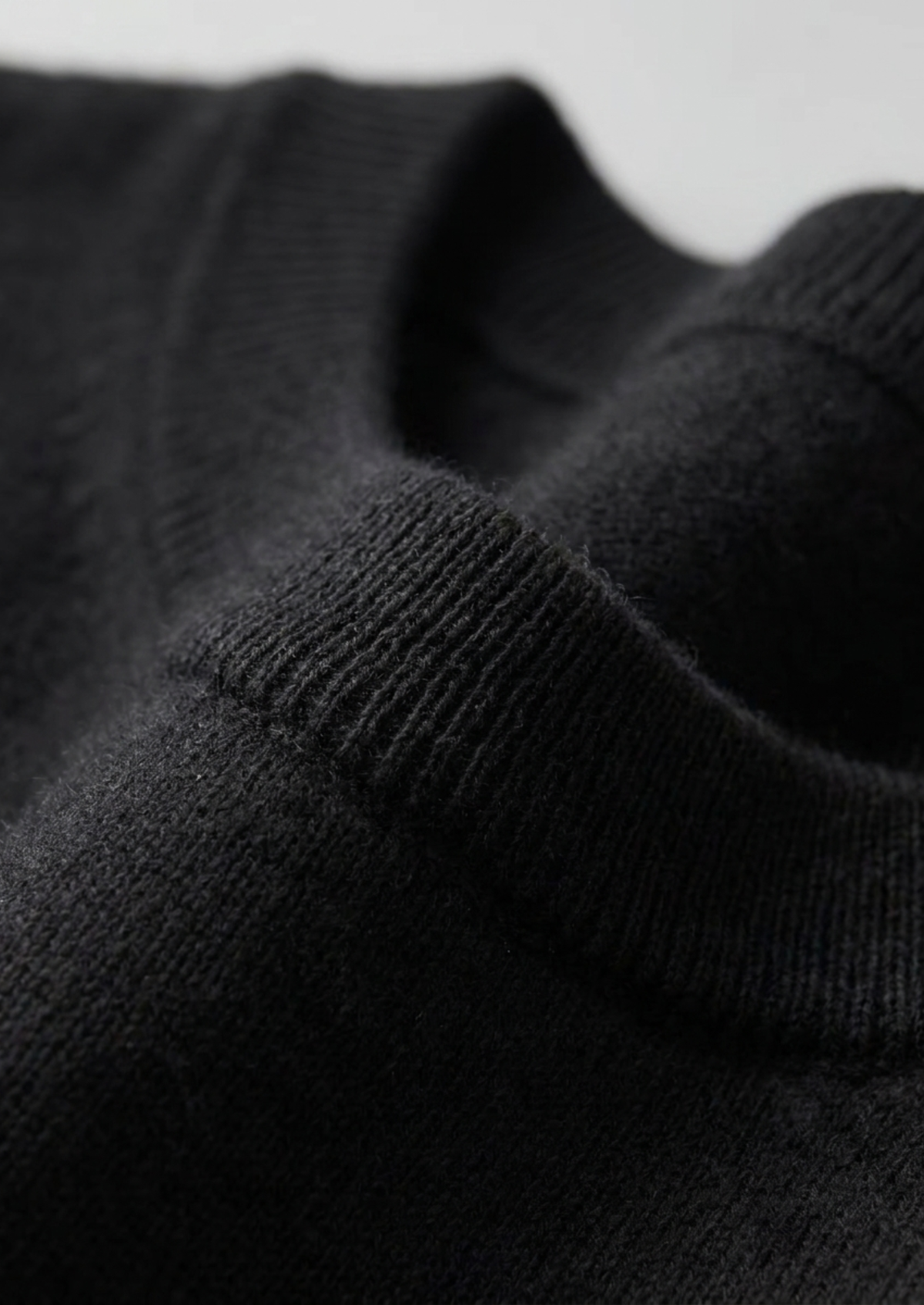 T-Shirt col rond classique en cachemire premium noir