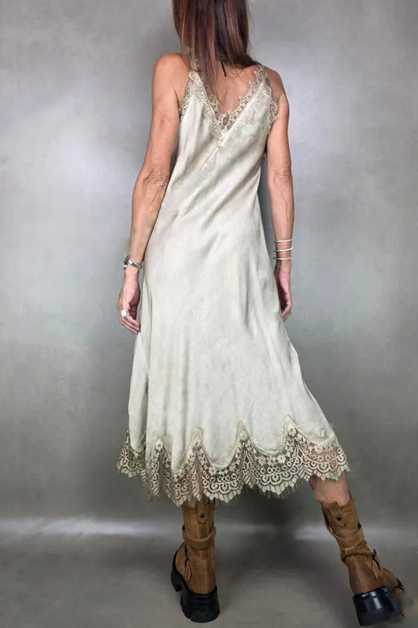 Robe à Bretelles en Dentelle Patchwork