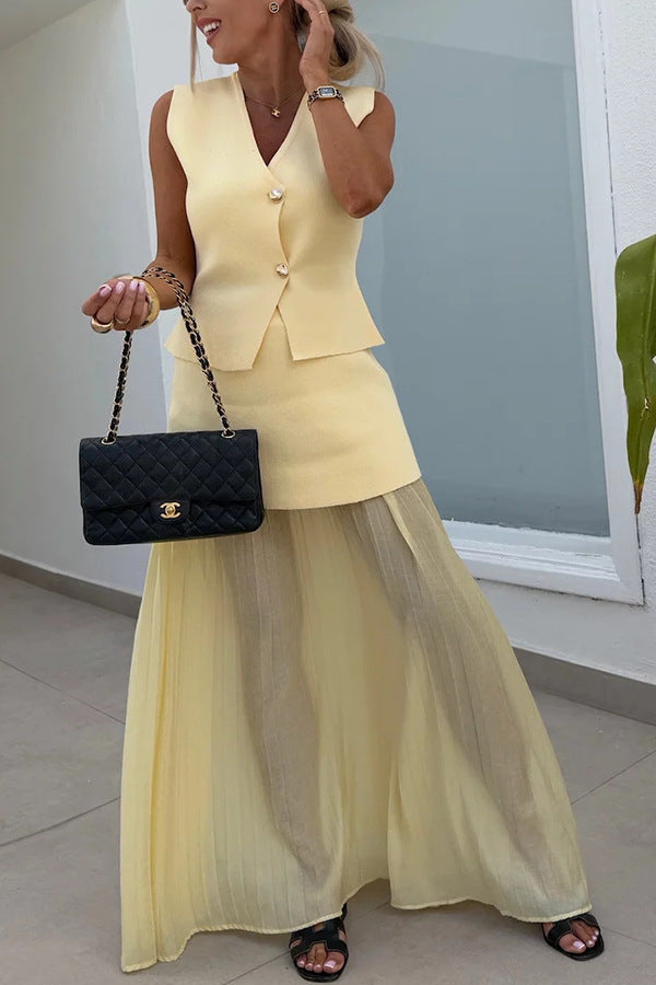Ensemble Gilet Tendance et Jupe en Mousseline