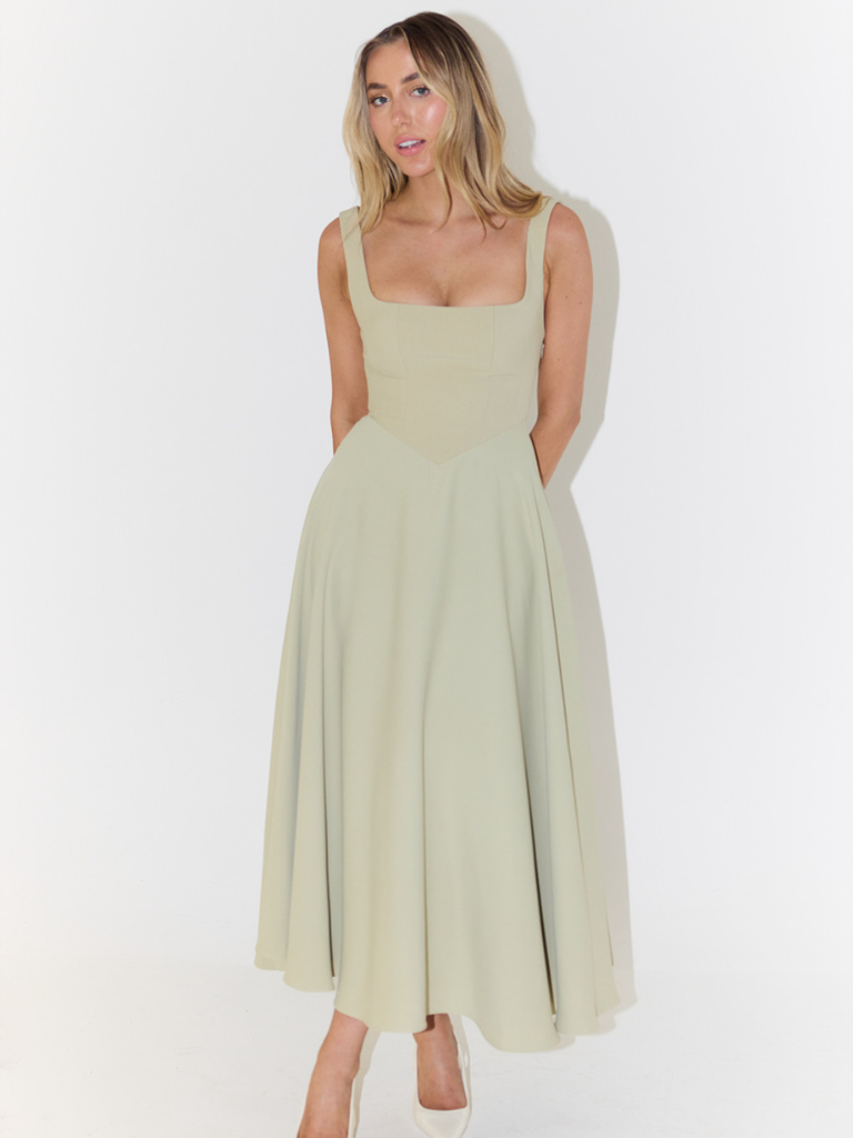 MELIS · La Robe qui Fait Battre les Cœurs