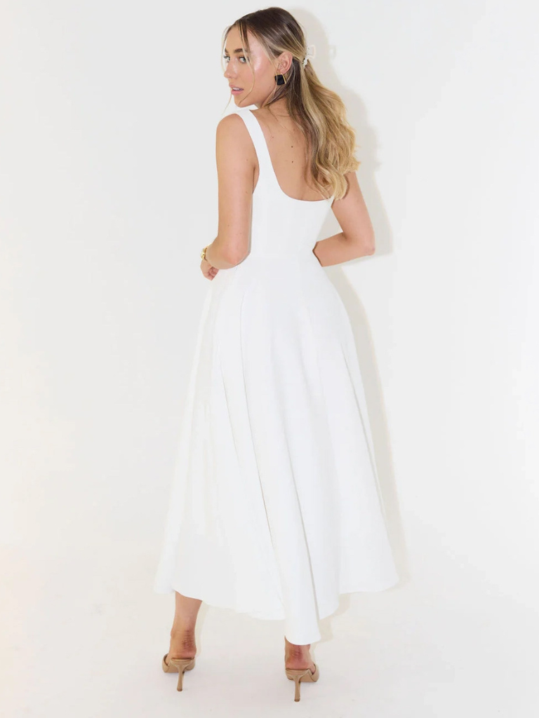 MELIS · La Robe qui Fait Battre les Cœurs