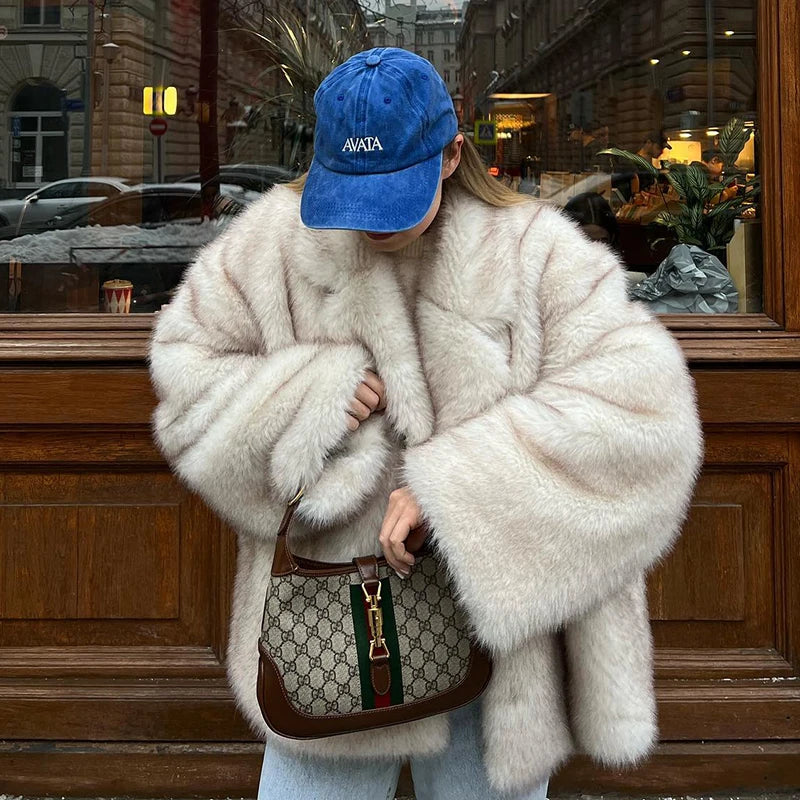 HÉLOÏSE — Manteau Oversize en Fausse Fourrure Dégradée