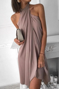 Robe Courte Drapée, Col Pendant