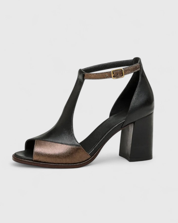 Elwira · Talons Élégants