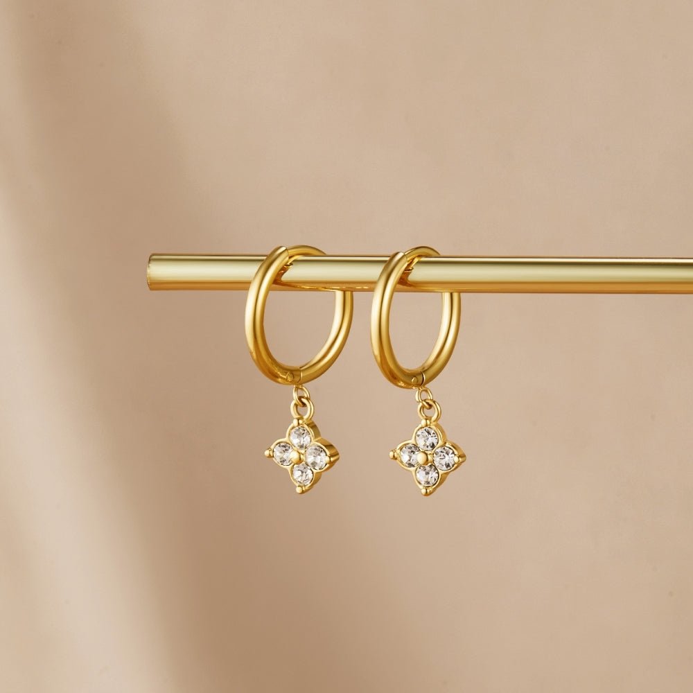Boucles d'oreilles pendantes trèfle en cristal