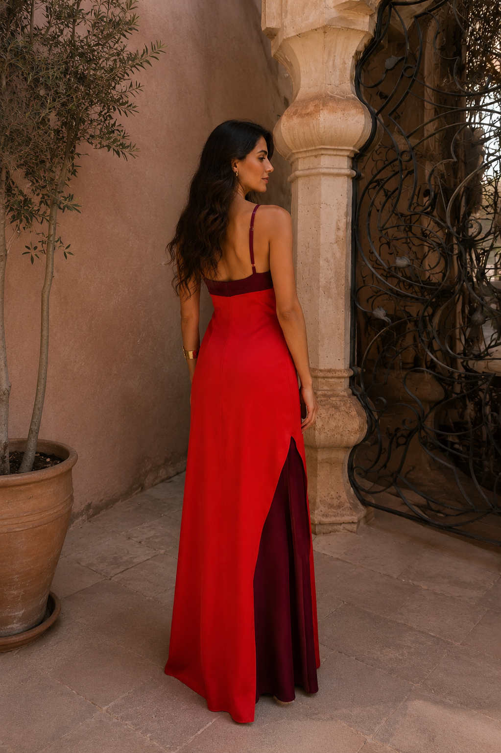 La Robe Oasis — Rouge