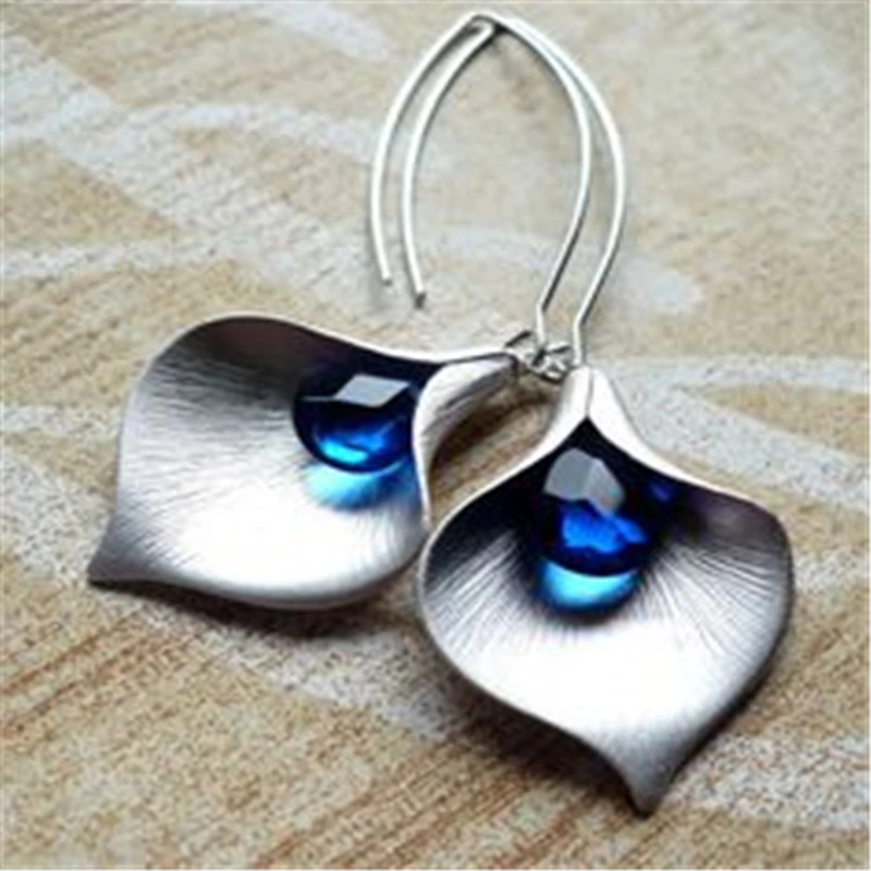 Boucles d'oreilles pierre bleue argentée