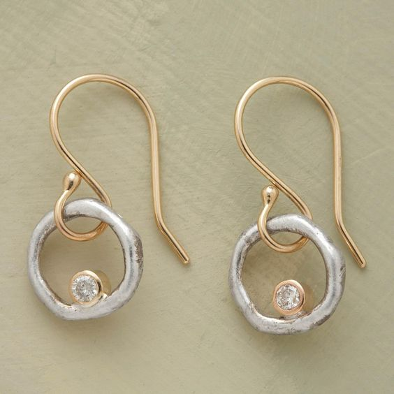 Laura · Boucles d'oreilles vintage en zircone