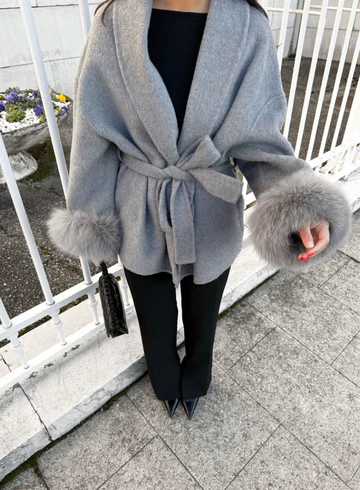 ÉLÉONORE — Manteau en Laine à Col de Fourrure