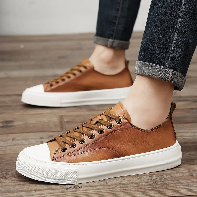 Le slip-on en cuir véritable de Tristan