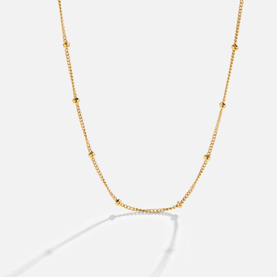Collier Niyah chaîne et perles dorées