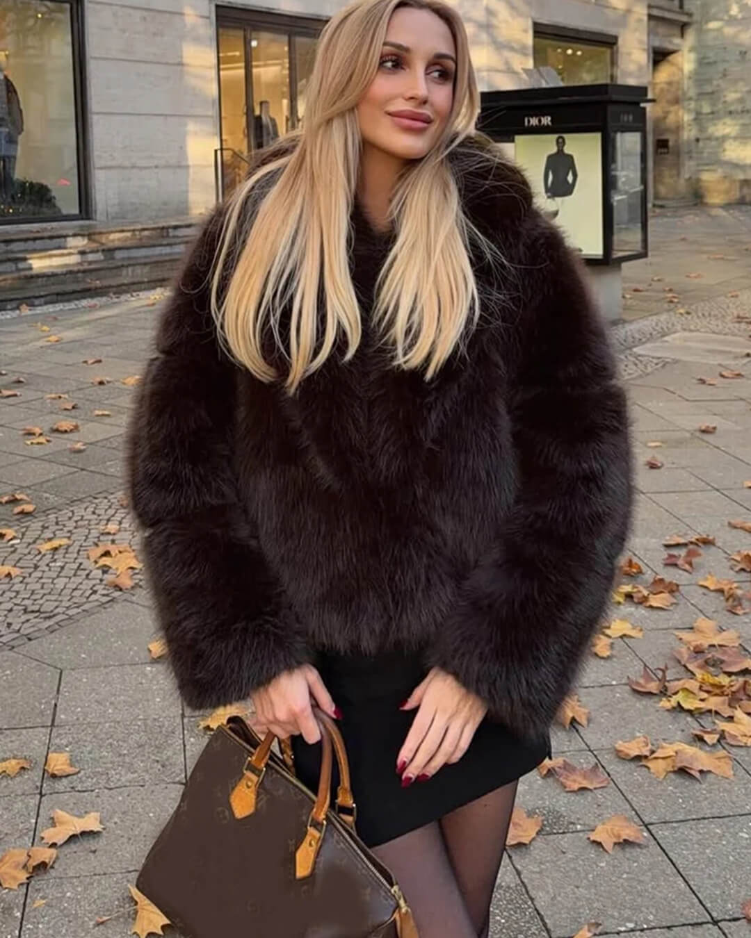 Manteau en fausse fourrure Adelheid