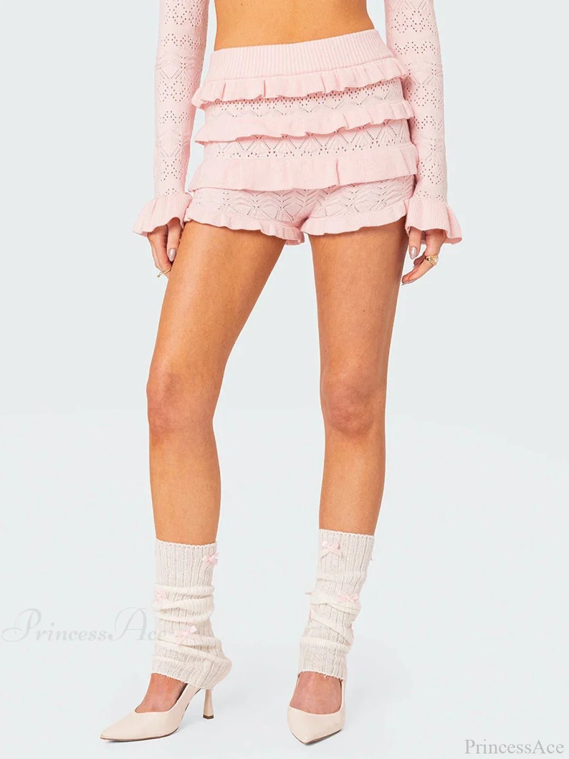 Short Lena en crochet à volants et motif ajouré